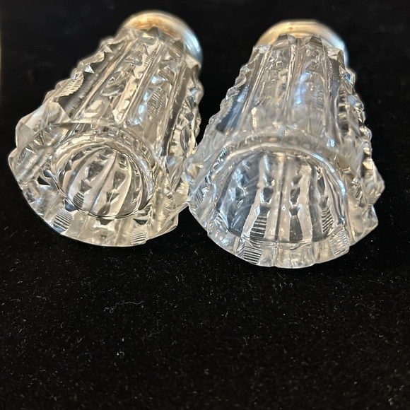 Antique vintage mother of pearl salt and pepper shakers 1 pr beautiful cut glass - Picture 3 of 14